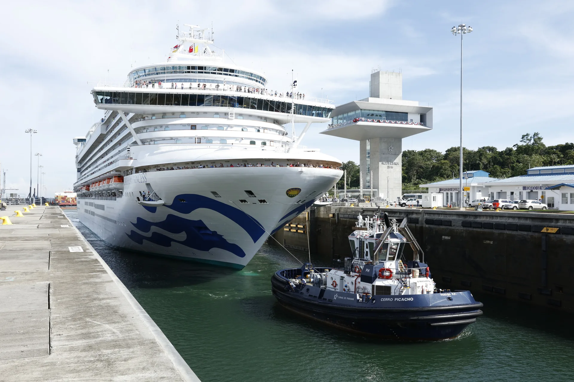 Canal Ampliado y Fortificaciones (Tour del Caribe)