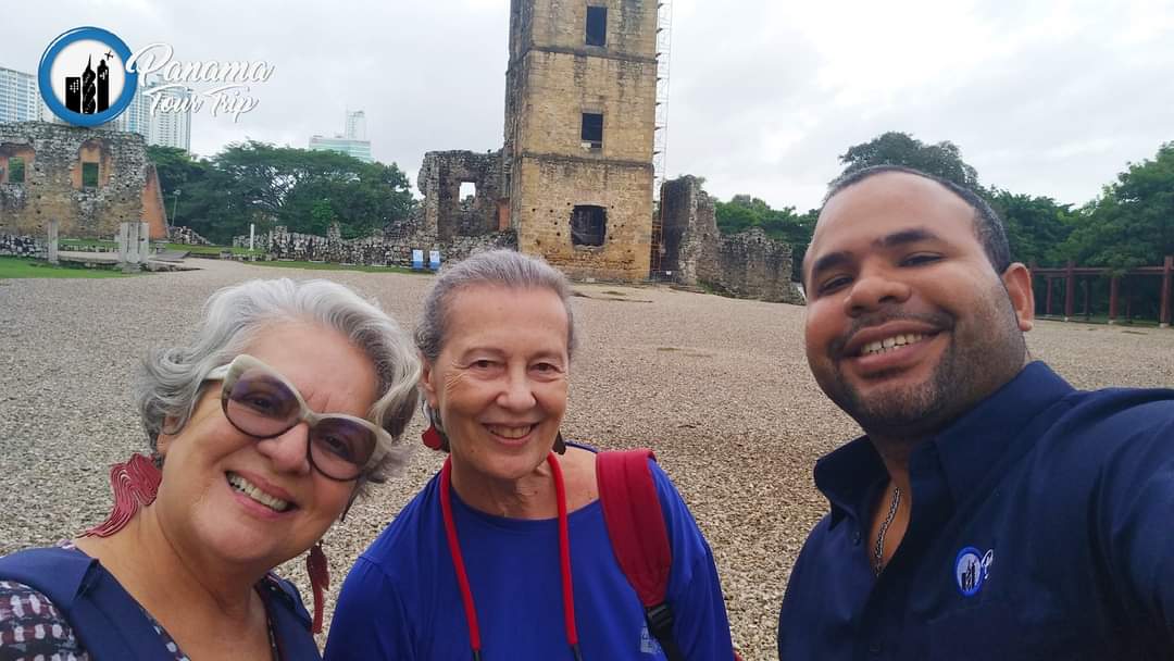 Recorrido turístico con Elizabeth Hazin y Virginia de Brasil 🇧🇷