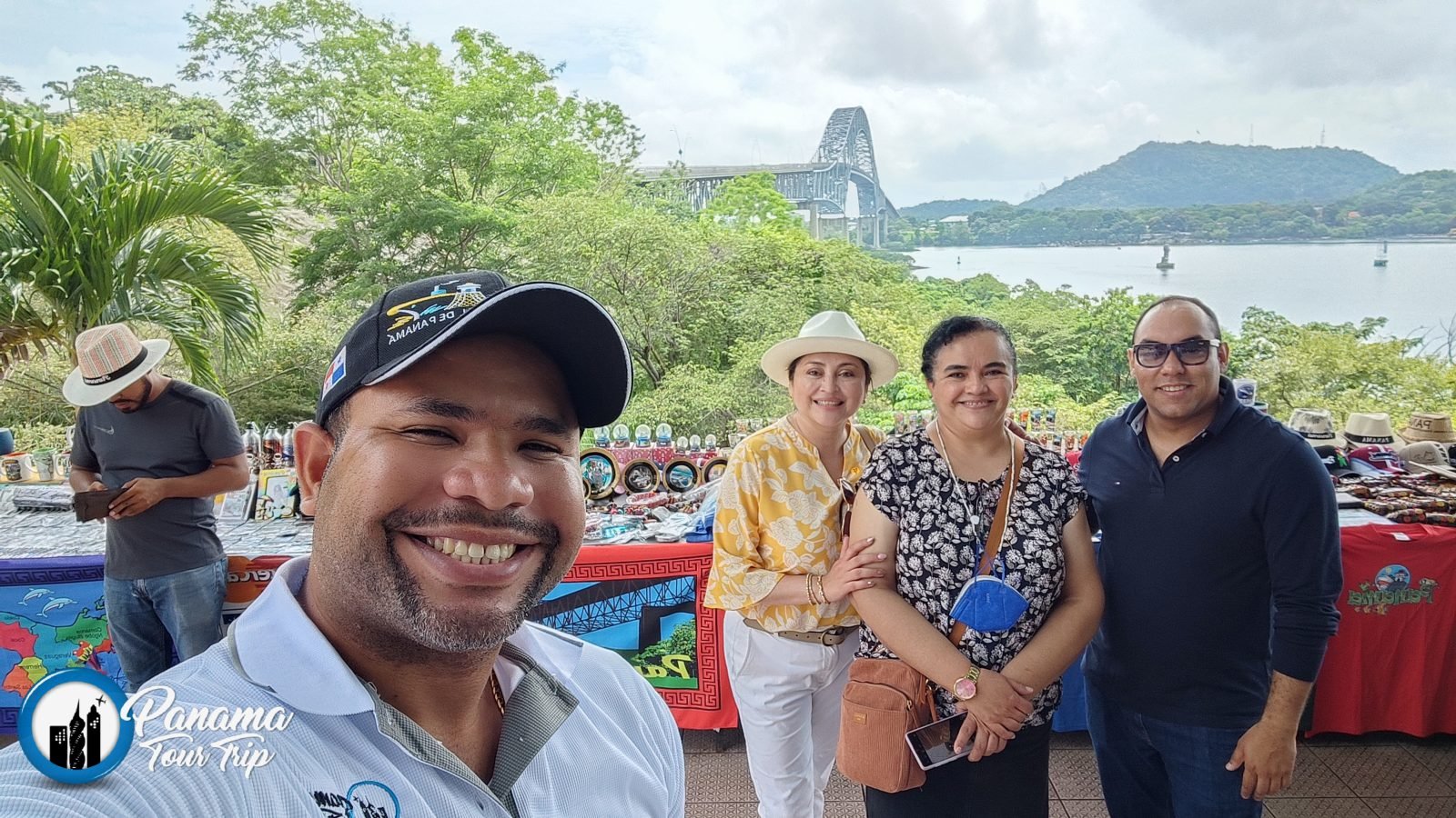 City tour en 🇵🇦 con Mario, Patricia de honduras 🇭🇳 y Carol de Guatemala 🇬🇹