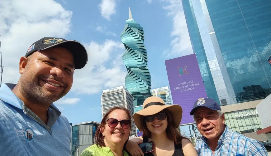 ¡City Tour con Lidia Baquero y Familia de Colombia 🚢🇵🇦!