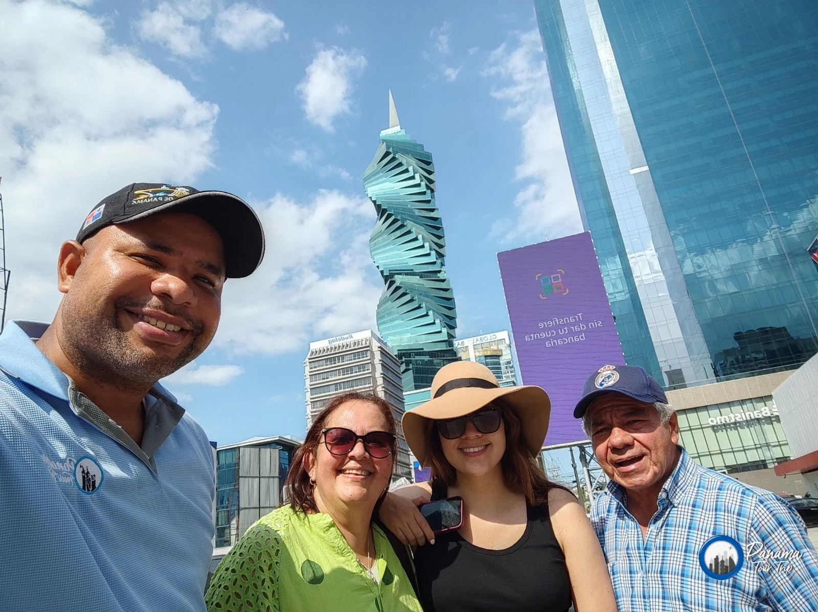 ¡City Tour con Lidia Baquero y Familia de Colombia 🚢🇵🇦!