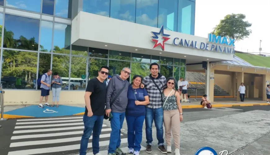 Un día inolvidable en el Canal de Panamá con la familia Alvarado de Colombia